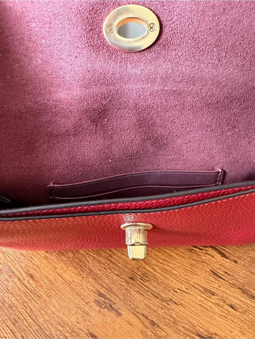 Coach Originals Wristlet Leather Turnlock Clutch Red C2298